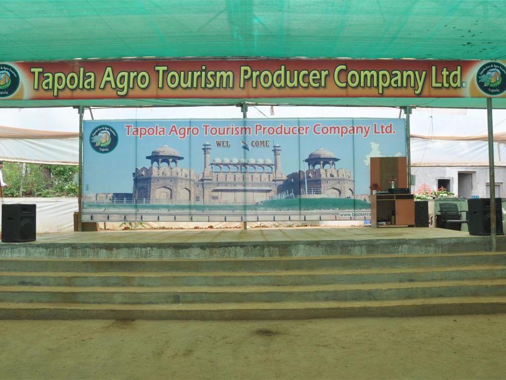 Отель Tapola Eco & Agro Tourism Lamaj Экстерьер фото